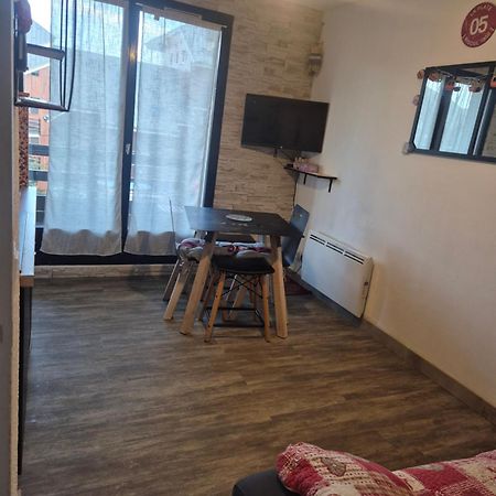 Appartement Centre Station Risoul 1850 Pied Des Pistes Le Villaret 2 ภายนอก รูปภาพ